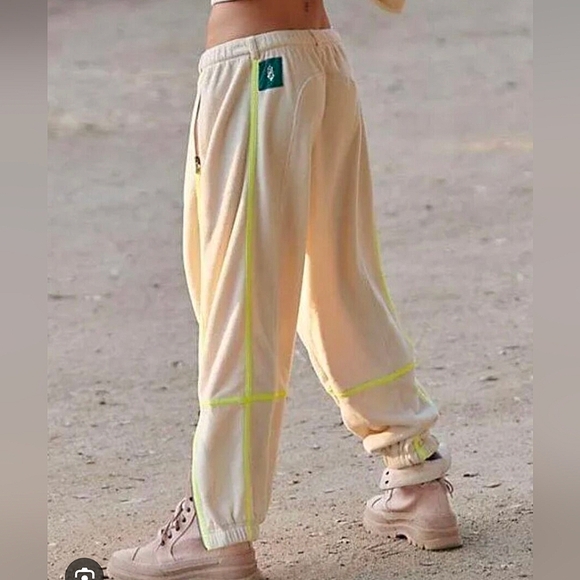 Free People Movement Arena Fleece Pants Size Large New...